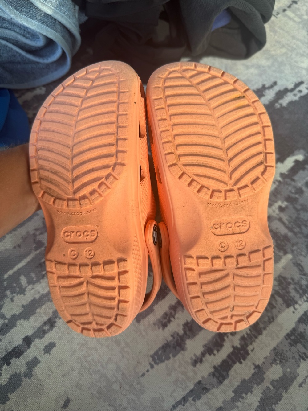 Crocs Kids Classic Clog - Size 12 - Picture 4 of 4